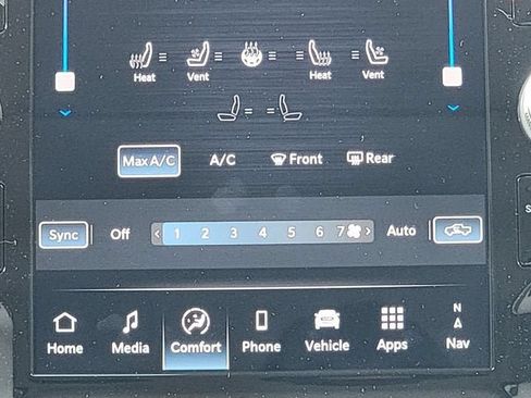 New 2026 RAM 1500 Laramie w/ Chrome Appearance Group AWD/4WD image 28