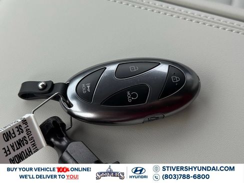Used 2026 Hyundai Santa Fe SE FWD image 32