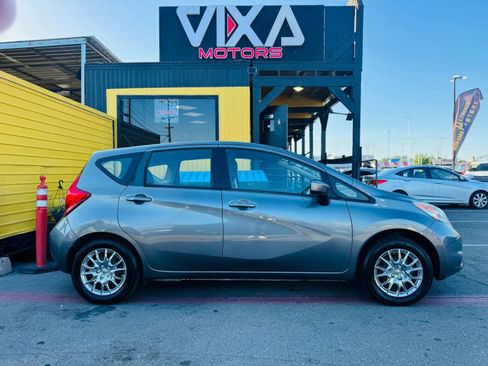Used 2016 Nissan Versa Note SV FWD image 4