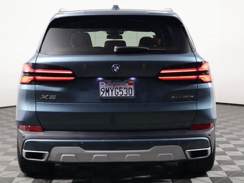 Used 2025 BMW X5 xDrive50e w/ Parking Assistance Package image 5