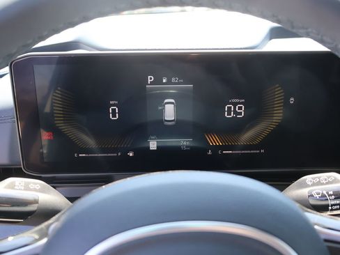 New 2026 Kia Carnival EX FWD image 27