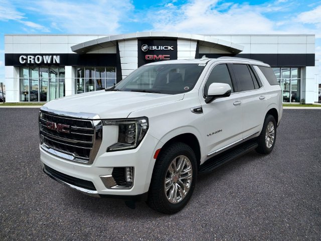 Used 2022 GMC Yukon SLT w/ SLT Premium Package RWD image 1