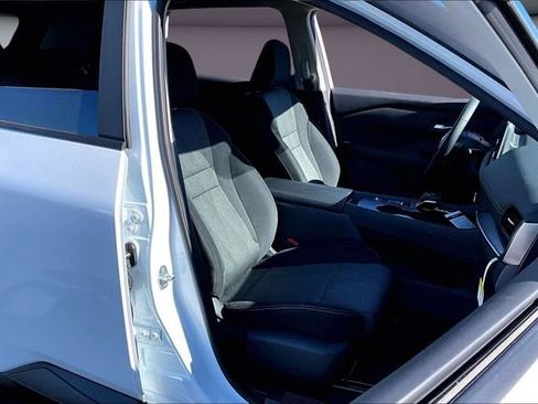 New 2026 Nissan Rogue SV image 9