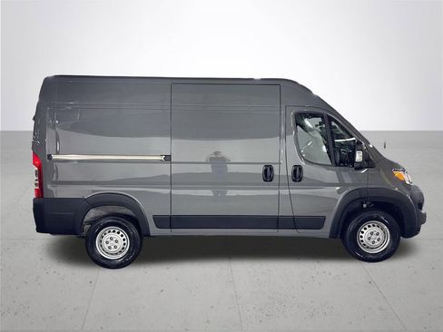 New 2026 RAM ProMaster 2500 w/ Premium Convenience Group image 5