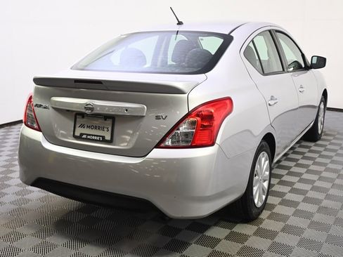 Used 2019 Nissan Versa SV FWD image 6