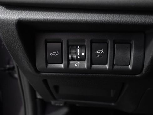 Used 2025 Subaru Outback Limited AWD/4WD image 24