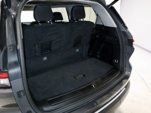 Used 2024 Jeep Grand Cherokee L Laredo w/ Luxury Tech Group I image 14