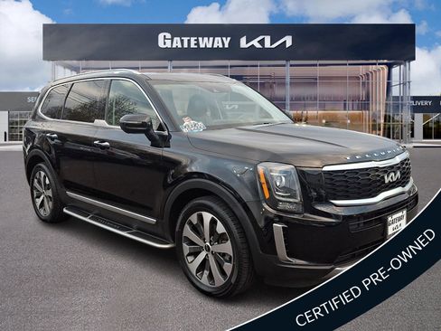 Certified 2022 Kia Telluride S image 1
