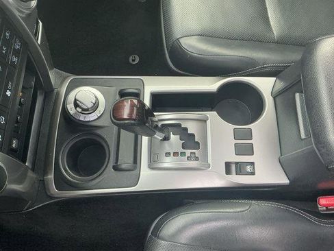 Used 2016 Toyota 4Runner Limited image 19
