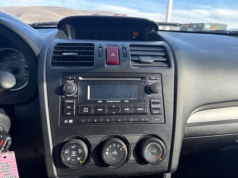 Used 2014 Subaru Crosstrek 2.0i Premium image 22