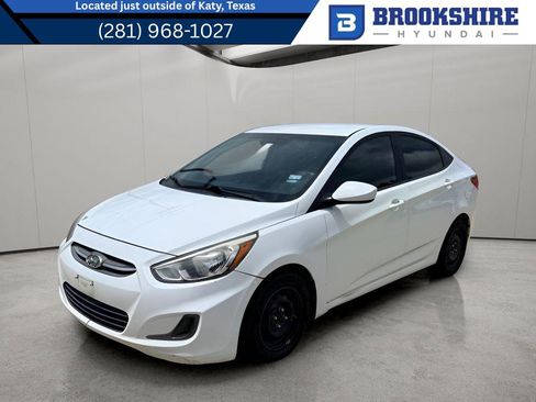 Used 2017 Hyundai Accent SE FWD image 1