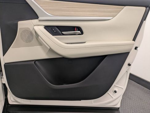 Used 2024 MAZDA CX-90 Plug-In Hybrid w/ Premium Plus image 27