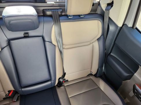 New 2025 Ford Maverick Lariat image 15