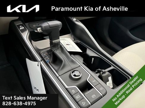 New 2026 Kia Sorento S w/ S Panoramic Sunroof Package FWD image 27