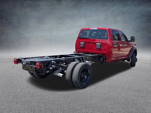 New 2026 RAM 5500 Tradesman AWD/4WD image 3