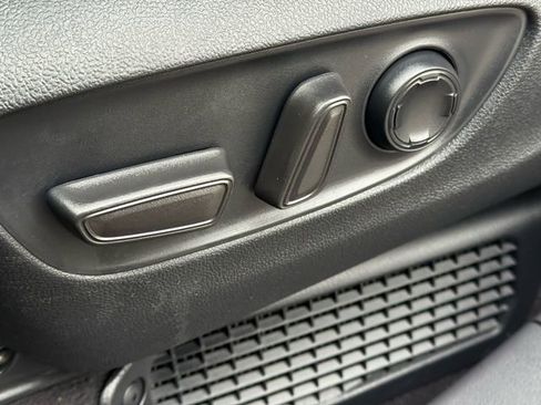 Certified 2024 Toyota Sienna XLE image 27