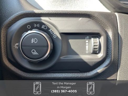 New 2025 Jeep Gladiator Sport image 24