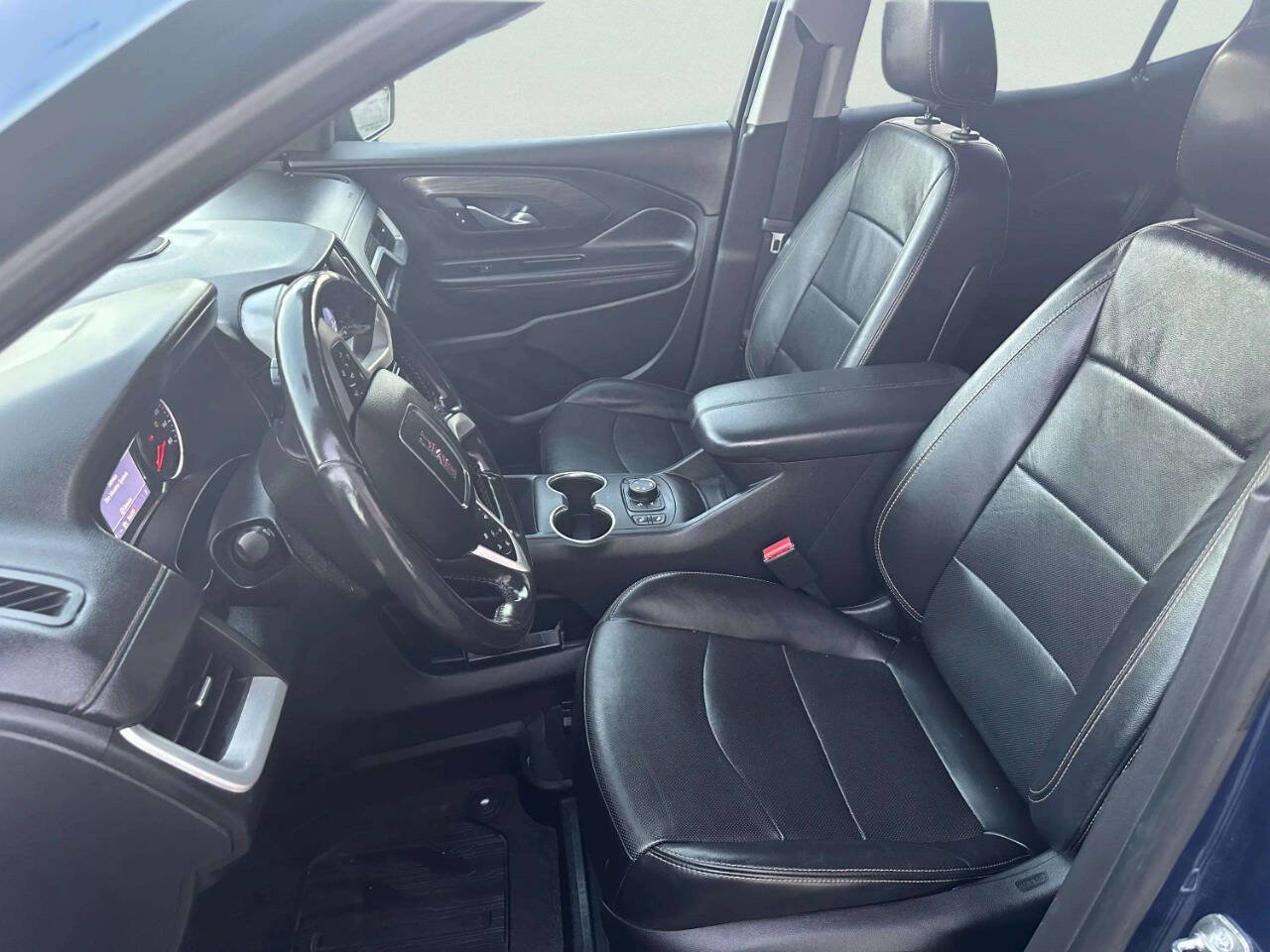 Used 2019 GMC Terrain SLT w/ Preferred Package AWD/4WD image 24