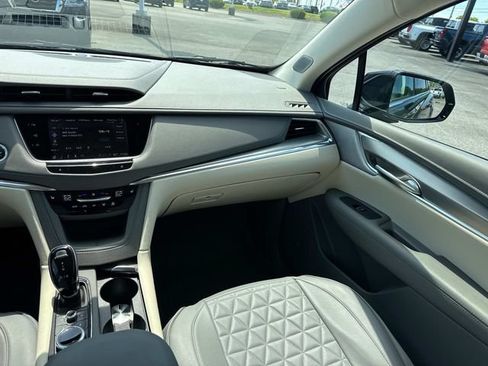 Used 2024 Cadillac XT5 Premium Luxury w/ Technology Package FWD image 19