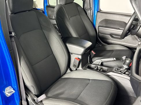 Used 2023 Jeep Wrangler Unlimited w/ Cold Weather Group image 35