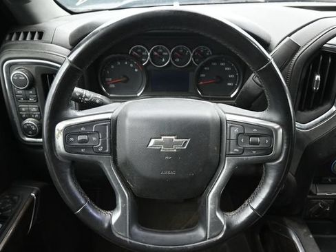 Used 2022 Chevrolet Silverado 1500 RST AWD/4WD image 16