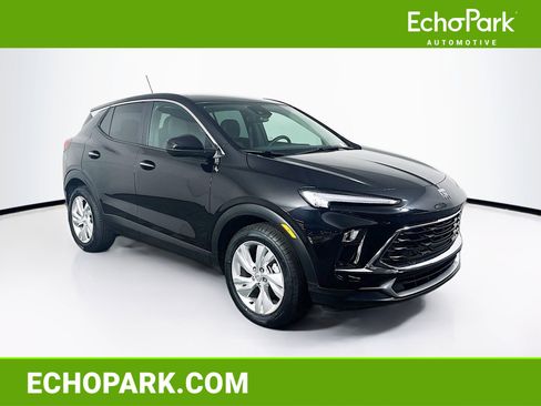 Used 2025 Buick Encore GX Preferred FWD image 1