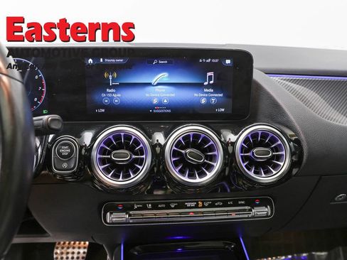 Used 2022 Mercedes-Benz GLA 250 4MATIC w/ AMG Line image 12