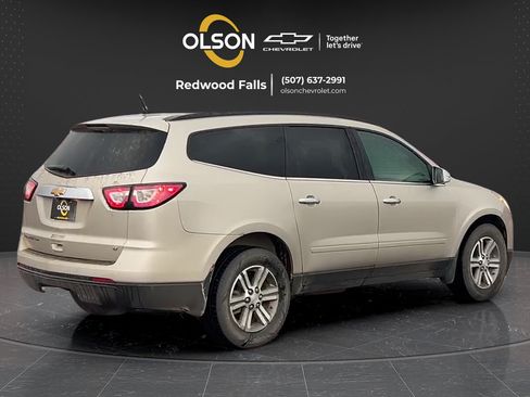 Used 2017 Chevrolet Traverse LT AWD/4WD image 5