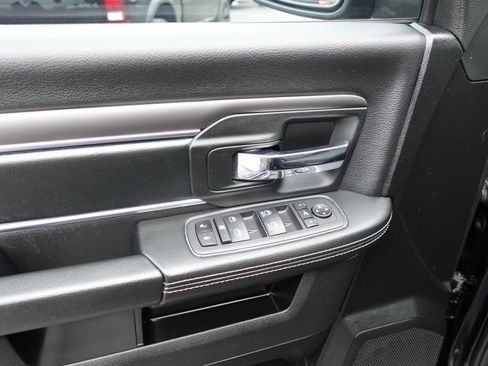 Used 2023 RAM 1500 Classic Warlock AWD/4WD image 16