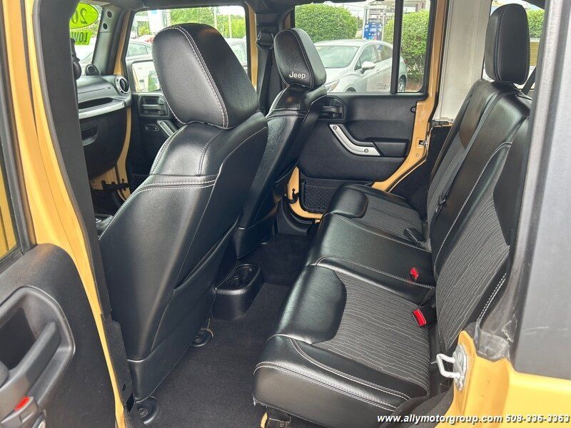 Used 2014 Jeep Wrangler Unlimited Sport AWD/4WD image 15