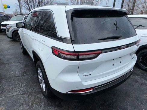 Used 2022 Jeep Grand Cherokee Limited image 5