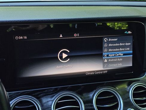 Used 2019 Mercedes-Benz E 450 4MATIC Sedan image 45