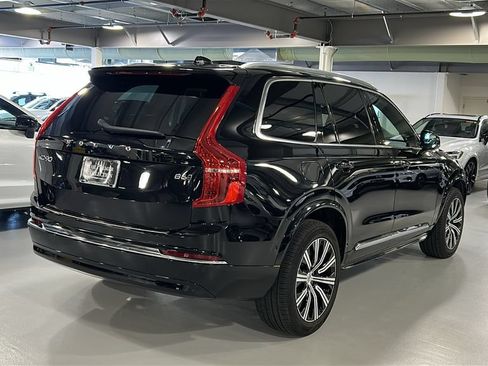 Certified 2023 Volvo XC90 B6 Plus w/ Protection Package Premier AWD/4WD image 4