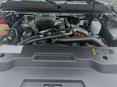 Used 2011 GMC Sierra 3500 W/T RWD image 27