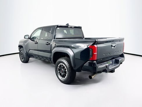 Used 2025 Toyota Tacoma TRD Off-Road image 5