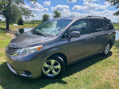 Used 2015 Toyota Sienna LE