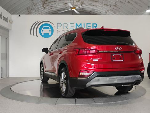 Used 2019 Hyundai Santa Fe SEL FWD image 4