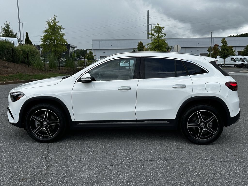 Certified 2026 Mercedes-Benz GLA 250 image 5