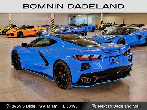 Used 2021 Chevrolet Corvette Stingray Preferred Cpe w/ Z51 Performance Package image 3