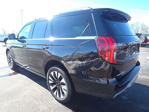 Certified 2025 Ford Expedition Platinum w/ Driver's Package image 3