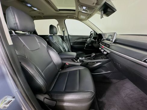 Used 2020 Kia Telluride S AWD/4WD image 42