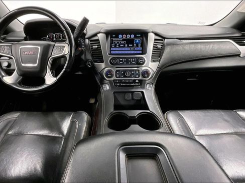 Used 2020 GMC Yukon SLT image 18