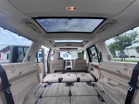 Used 2010 Land Rover LR4 HSE LUX AWD/4WD image 76
