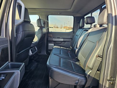 Used 2023 Ford F350 Lariat image 45