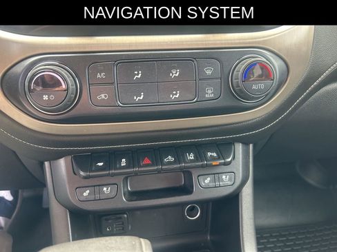 Used 2019 GMC Canyon Denali AWD/4WD image 15