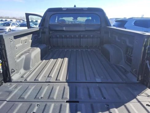 Used 2025 GMC Sierra EV Denali image 10