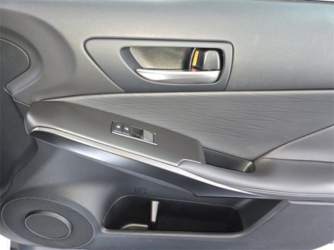 Certified 2022 Lexus IS 350 F Sport image 26