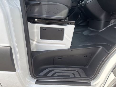 New 2026 Mercedes-Benz Sprinter 2500 image 31