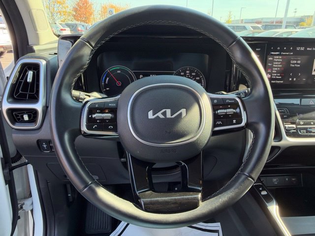 Certified 2023 Kia Sorento EX AWD/4WD image 14