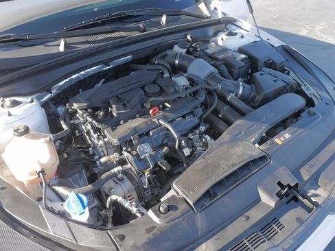 Used 2023 Kia K5 GT-Line image 31